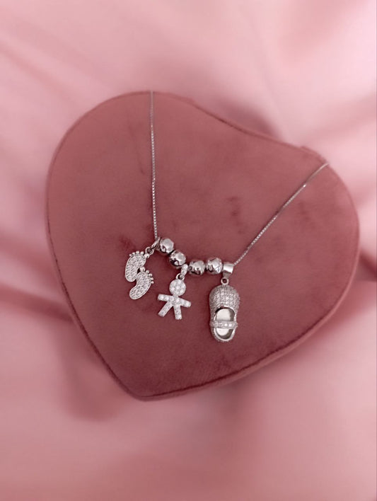 Collana  con bimbo e piedini e scarpina   - argento 925