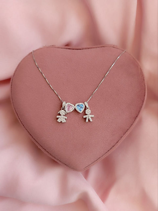 Collana   bimbo pendente +cuori azzurro  e rosa piccolo passante + bimba pendente- argento 925