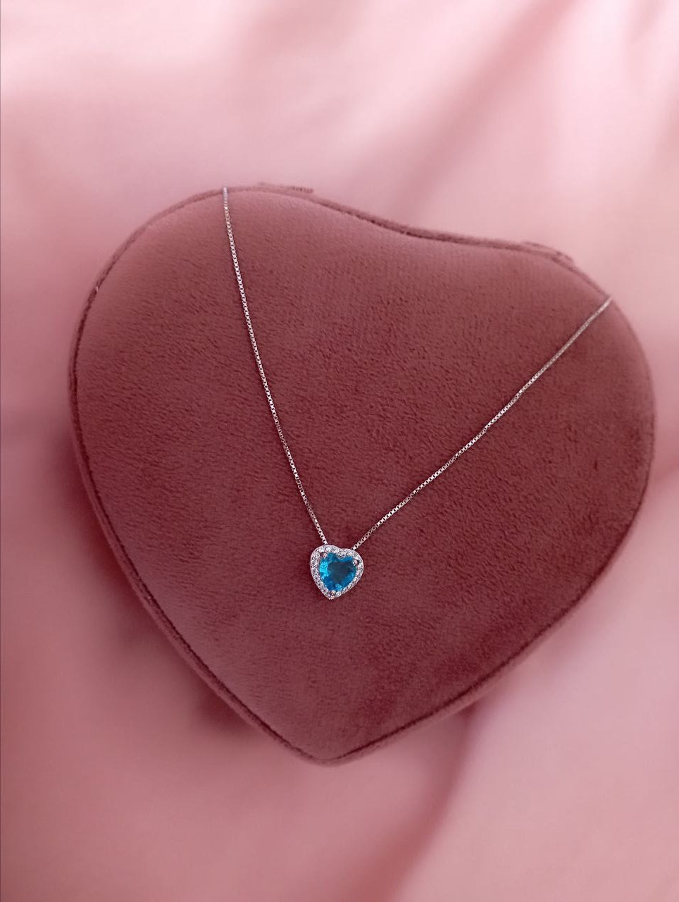 Collana con cuore azzurro passante      - argento 925