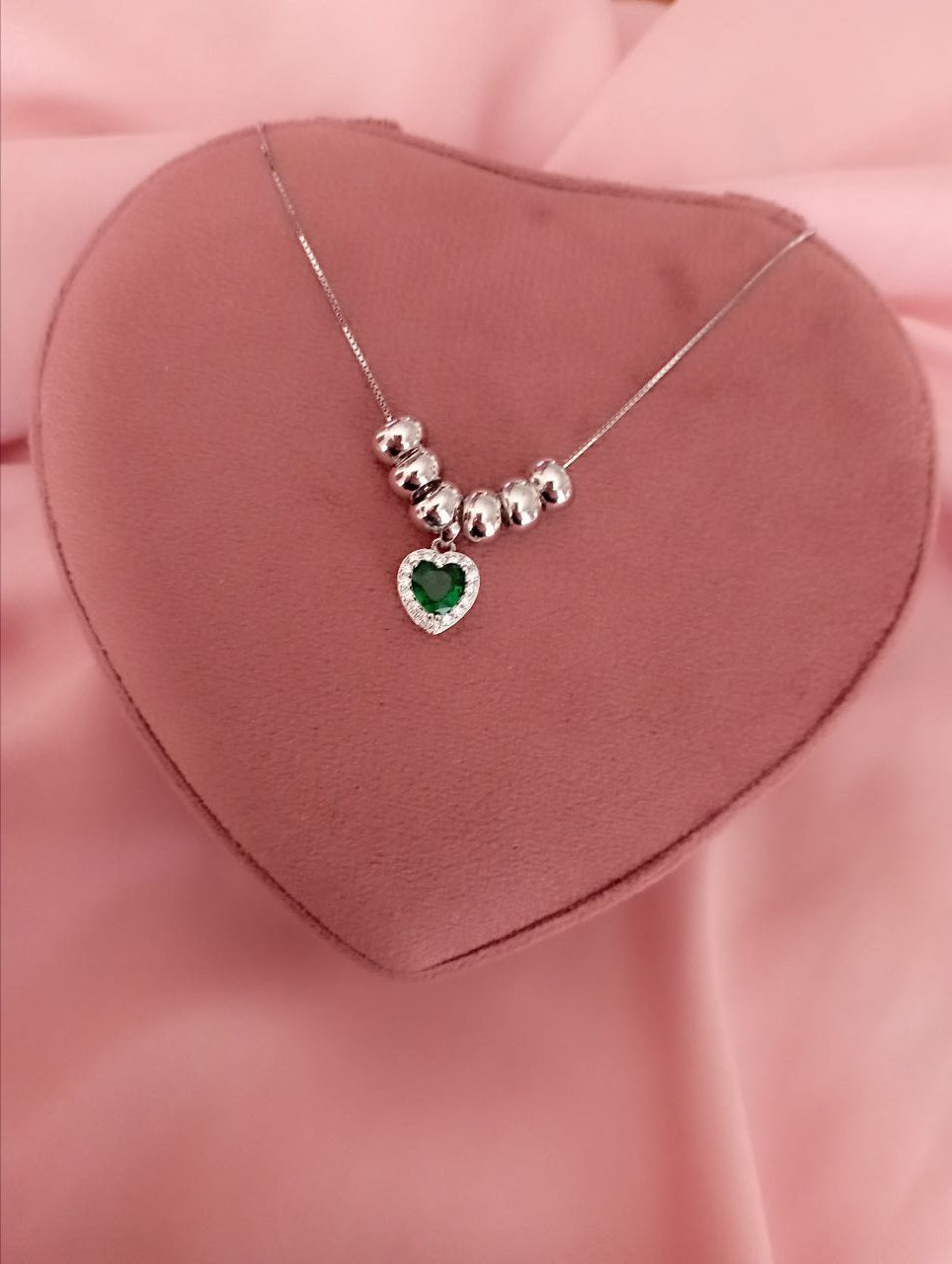 Collana cuore verde  e perline   - argento 925