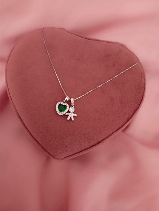 Collana bimbo e cuore verde pendente    - argento 925